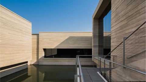 2人2猫挤88平却从不见猫毛，这对苏州夫妻把法式复古装成了“扫地机器人友好型”